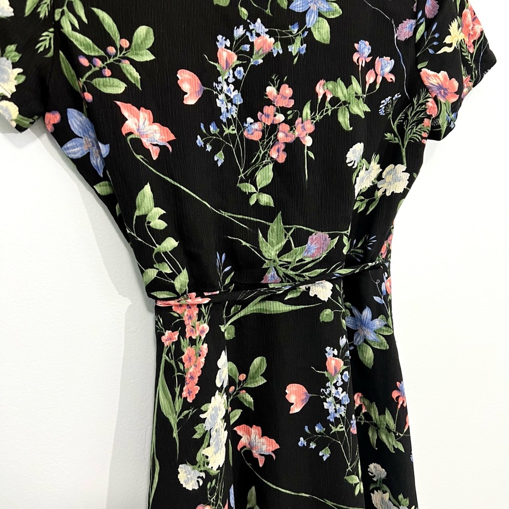 Lush Lulu's Floral Dainty V-Neck Crepe Georgette Tie Wrap Mini Dress Garden XS - Picture 8 of 13